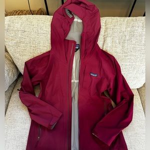 Patagonia Raincoat